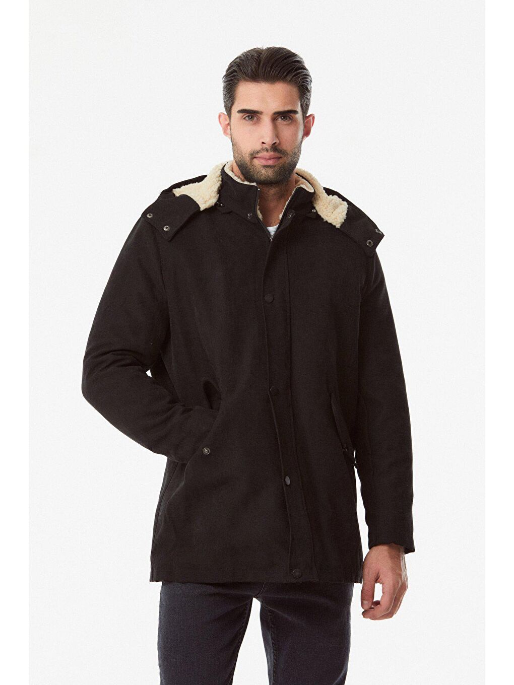 Siyah Süet Kapüşonlu Mont-2