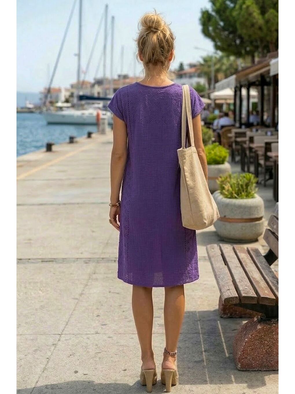 Mor Havuz Yaka Düşük Kol Cepli Kol Roba Ve Yanları Brodeli Casual Müslin Dokuma Elbise 100 55-3