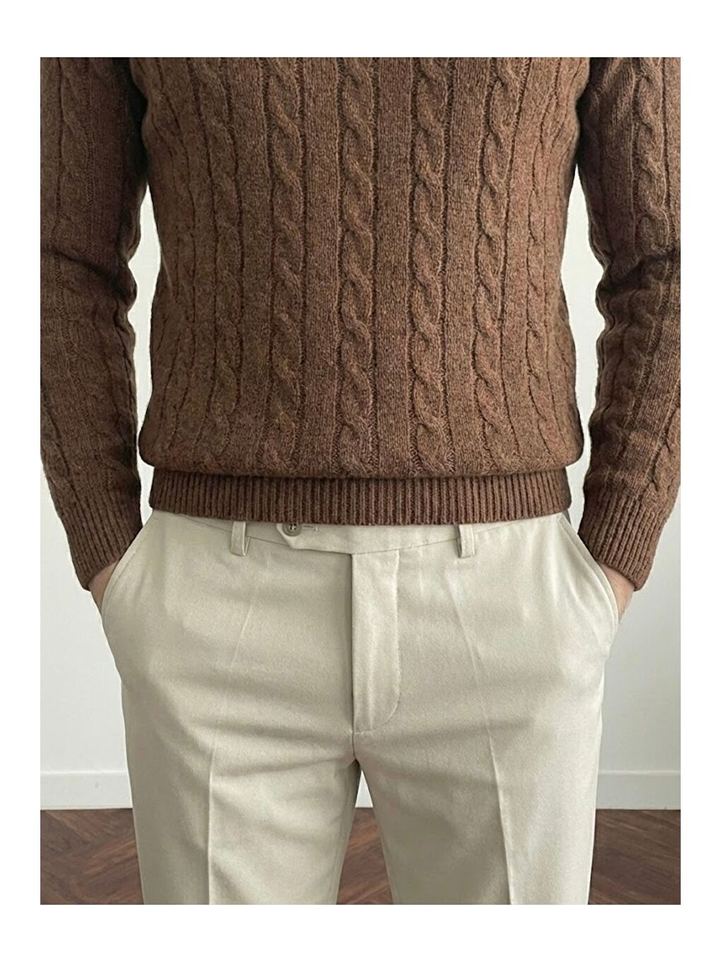 Kahverengi Erkek Bisiklet Yaka Slim Fit Saç Örgülü Triko Kazak-1