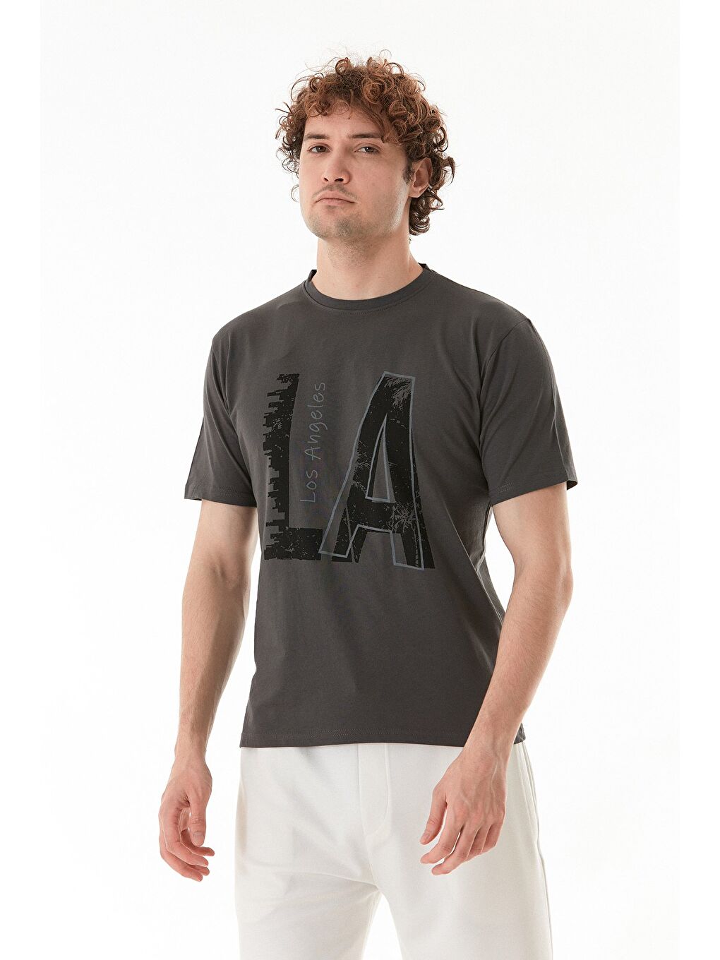 Antrasit Los Angeles Yazı Baskılı Bisiklet Yaka Tişört