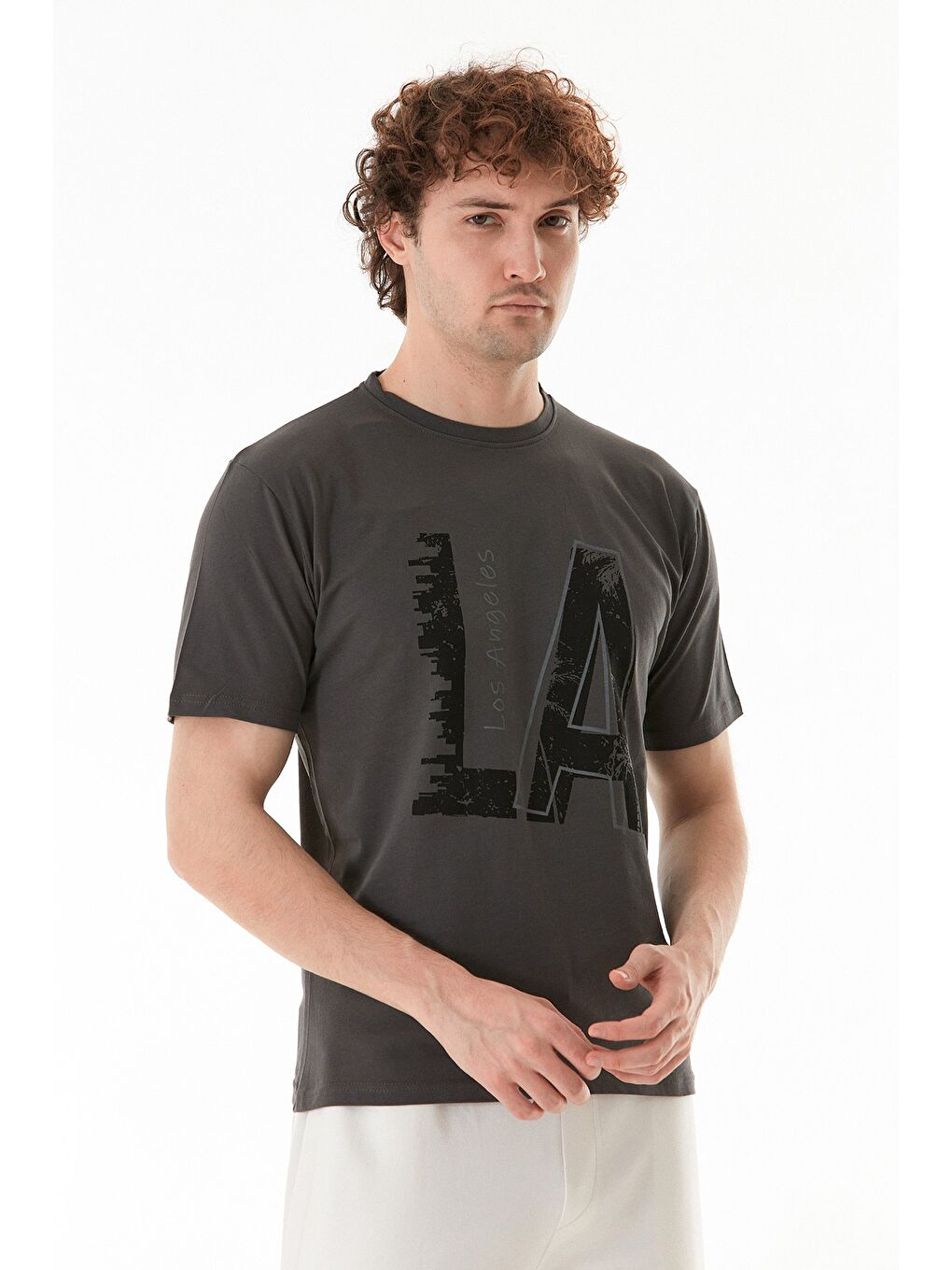 Antrasit Los Angeles Yazı Baskılı Bisiklet Yaka Tişört-1
