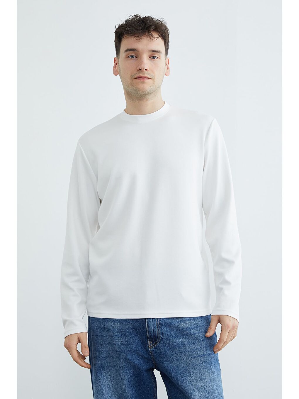 Beyaz Basic Bisiklet Yaka Modal Sweatshirt-1