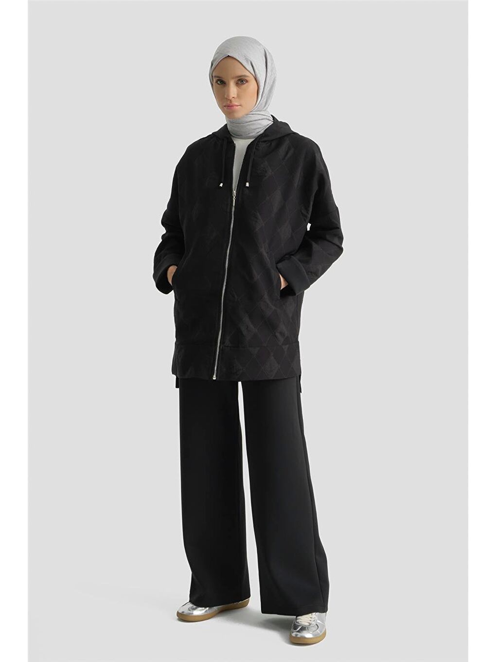 Desenli Kapüşonlu Relax Takım Siyah-1