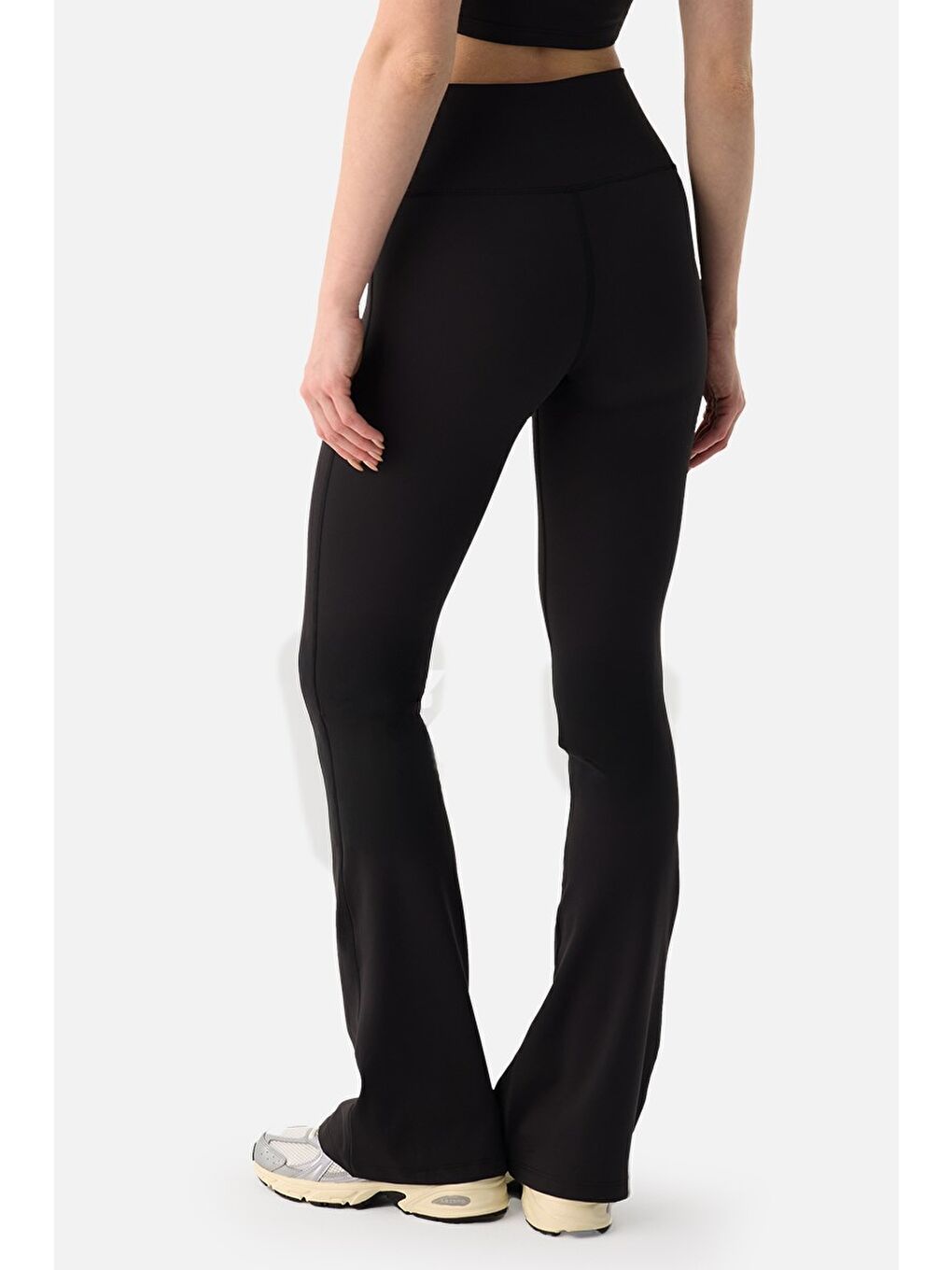 Liora Yumuşak Kumaş Geniş Paça Siyah Tayt Pantolon-3