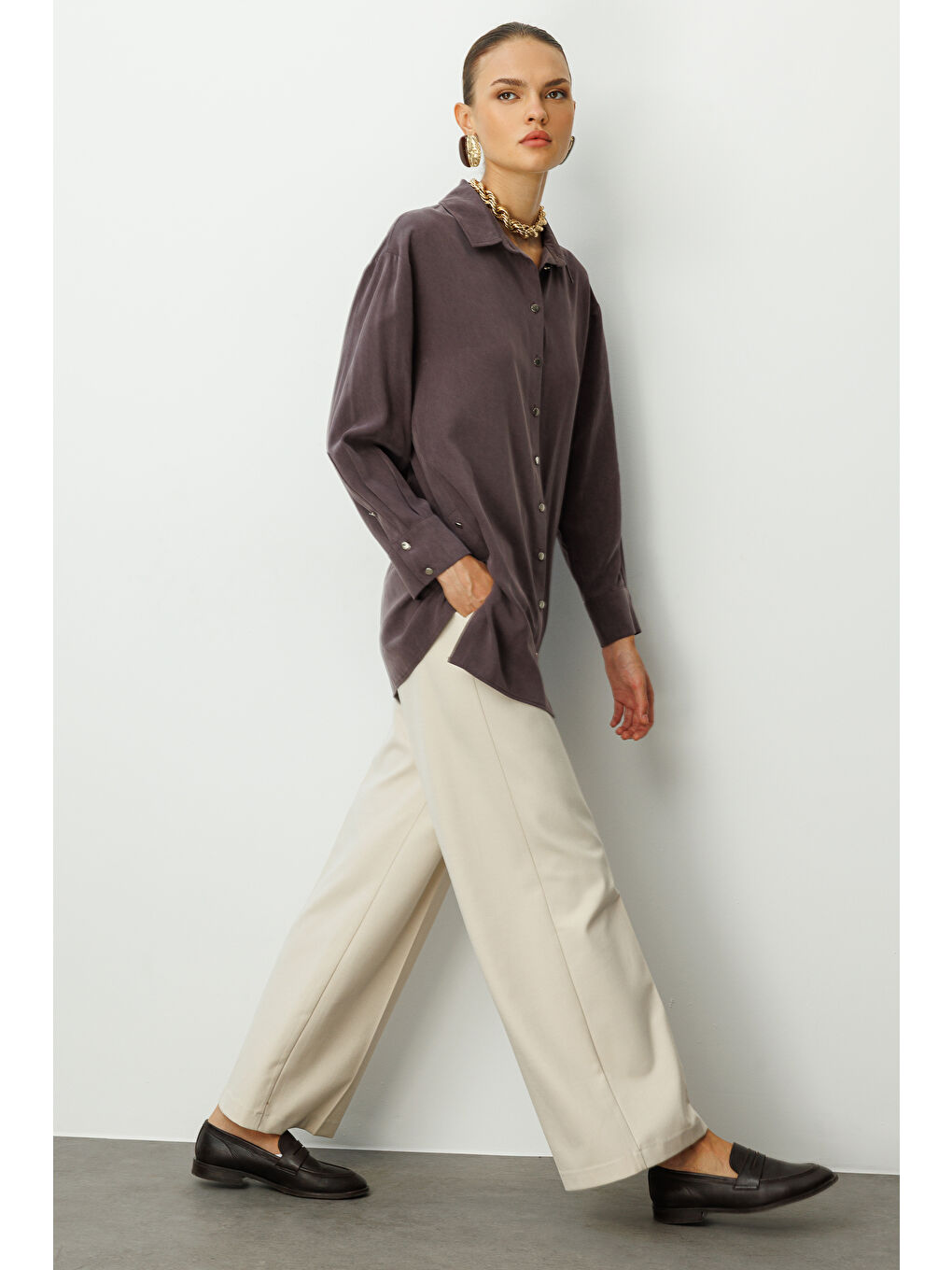 Yan Düğmeli Kahverengi Cupro Tunik-2