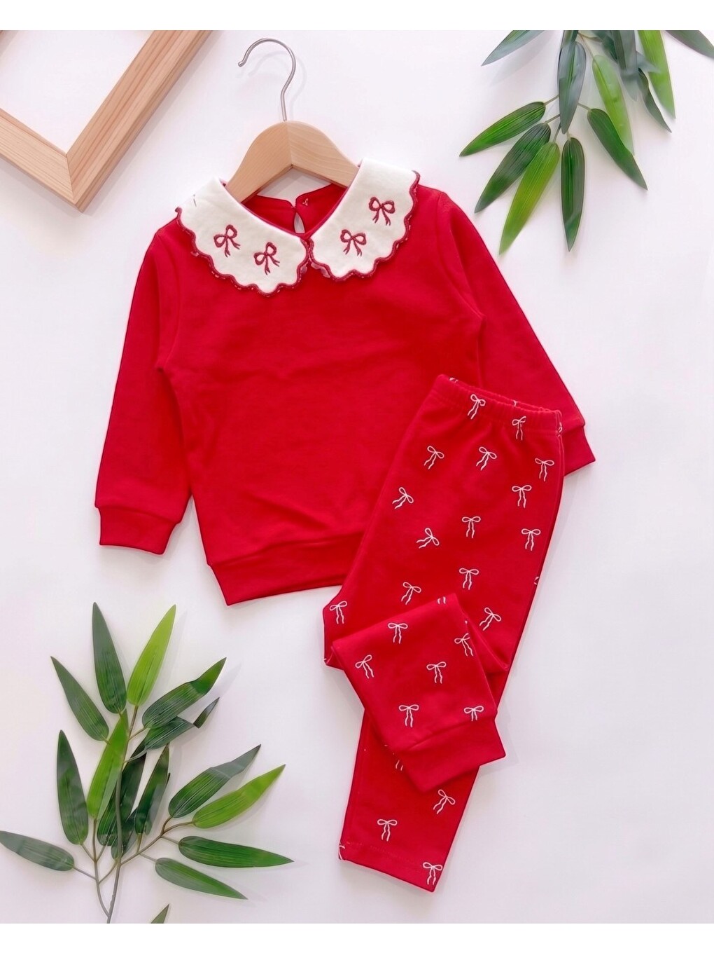 Kırmızı Kız Bebek Mevsimlik Fiyonk Baskılı Bebe Yakalı 9-12-18-24 Aylık Dar Kalıplı 2'li Alt Üst Bebek Takım