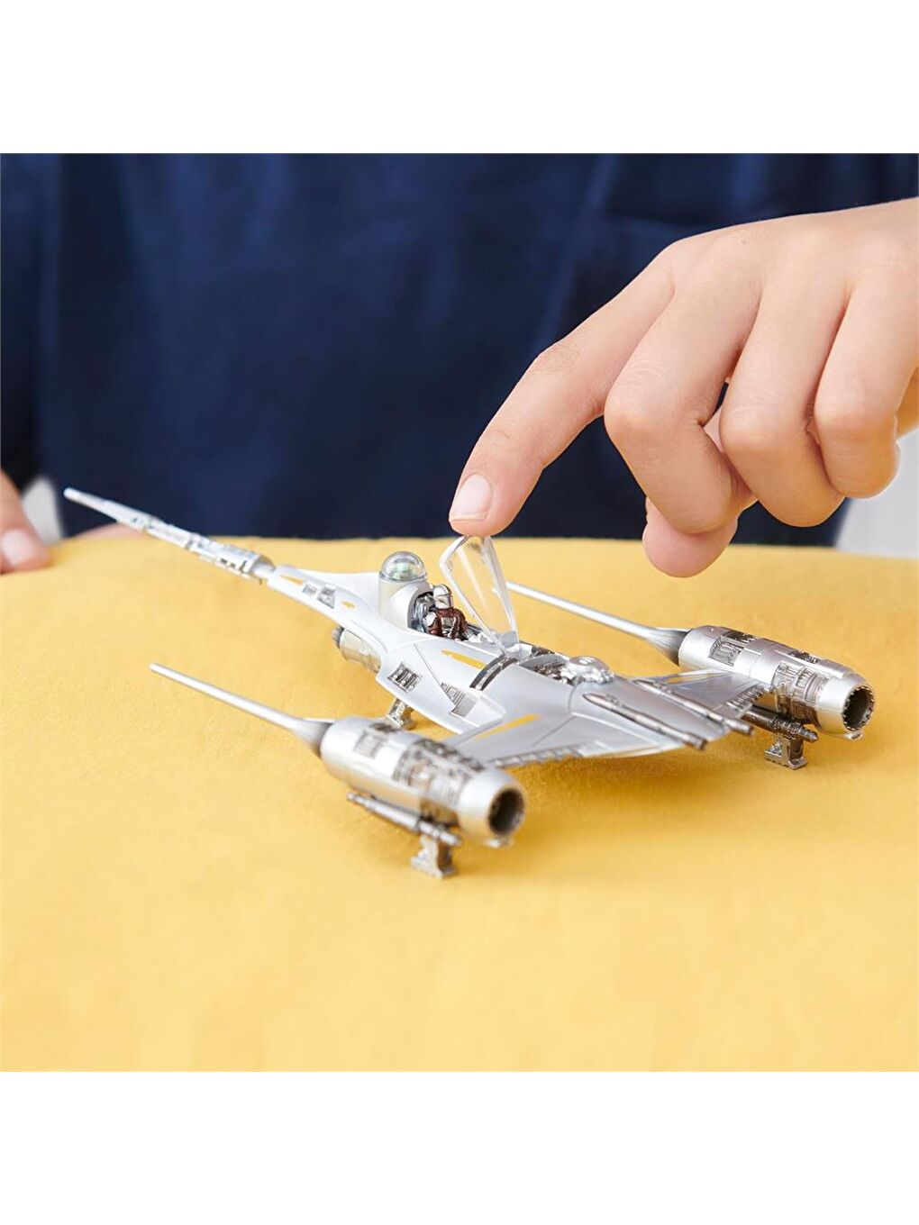 Star Wars N-1 Starfighter Araç ve Mikro Figür Seti SWJ0091-3