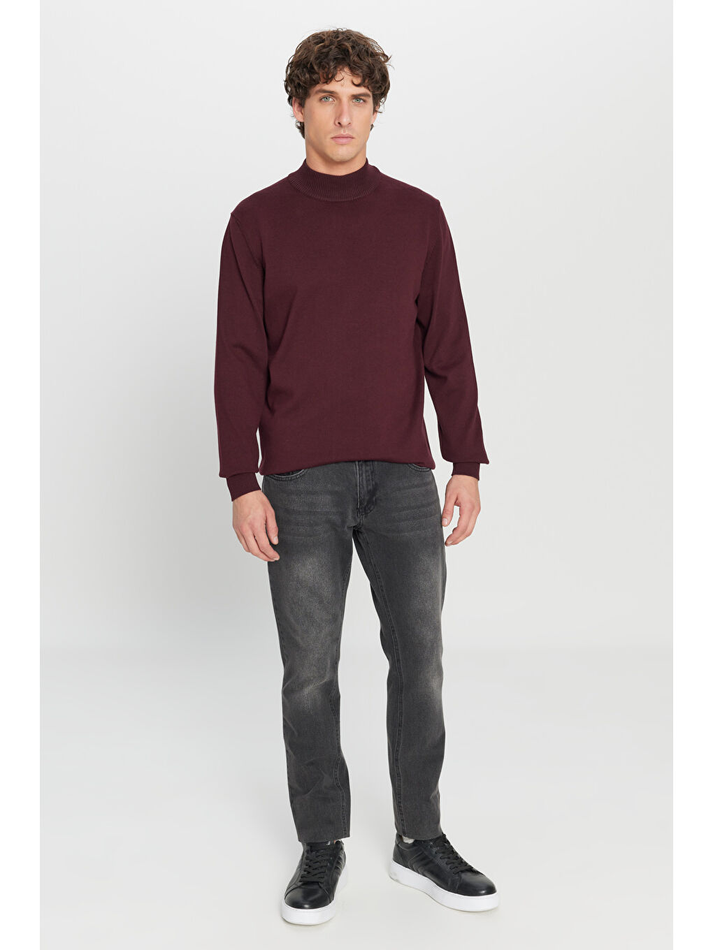 Erkek Bordo Pamuklu Standart Fit Normal Kesim Yarım Balıkçı Yaka Triko Kazak-1