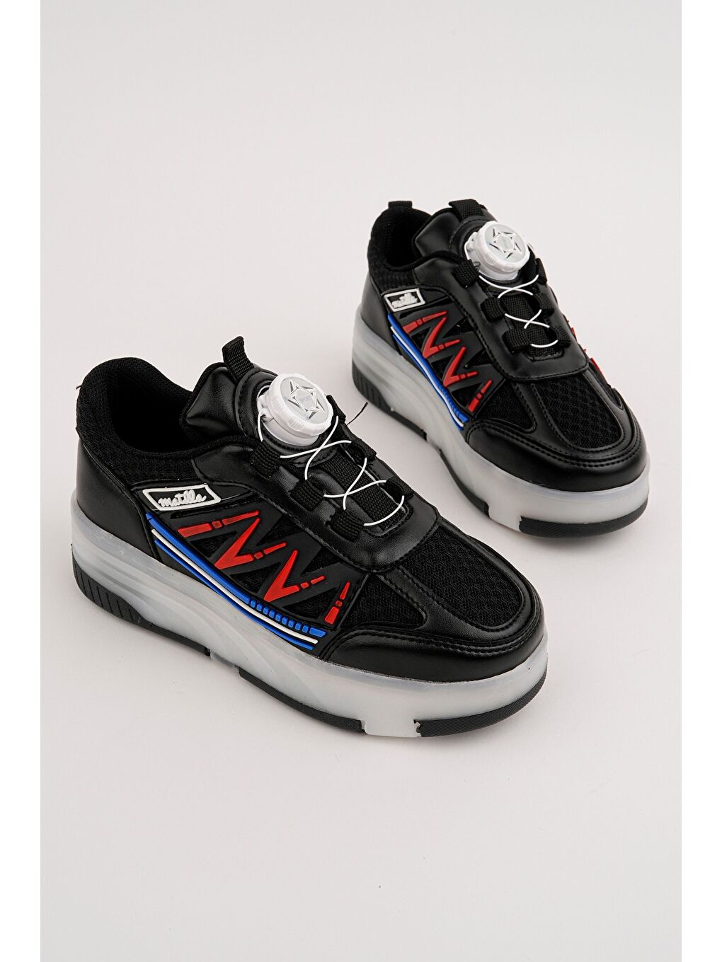 Siyah SKATE Çocuk Işıklı Patenli Tekerlekli Sneaker Spor Ayakkabı