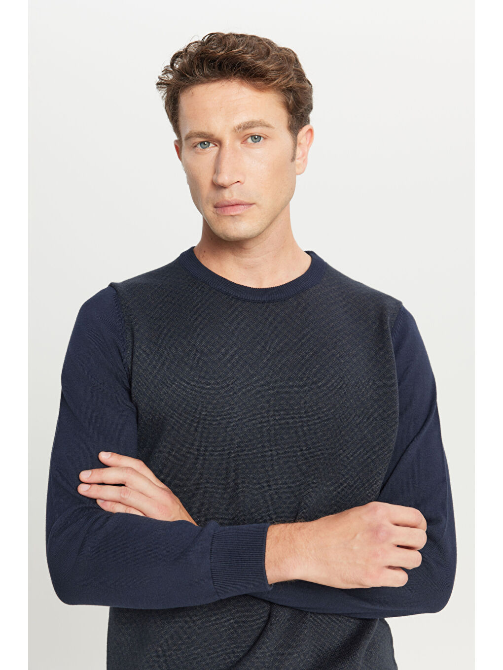 Erkek Lacivert Pamuklu Standart Fit Normal Kesim Bisiklet Yaka Desenli Triko Kazak-3