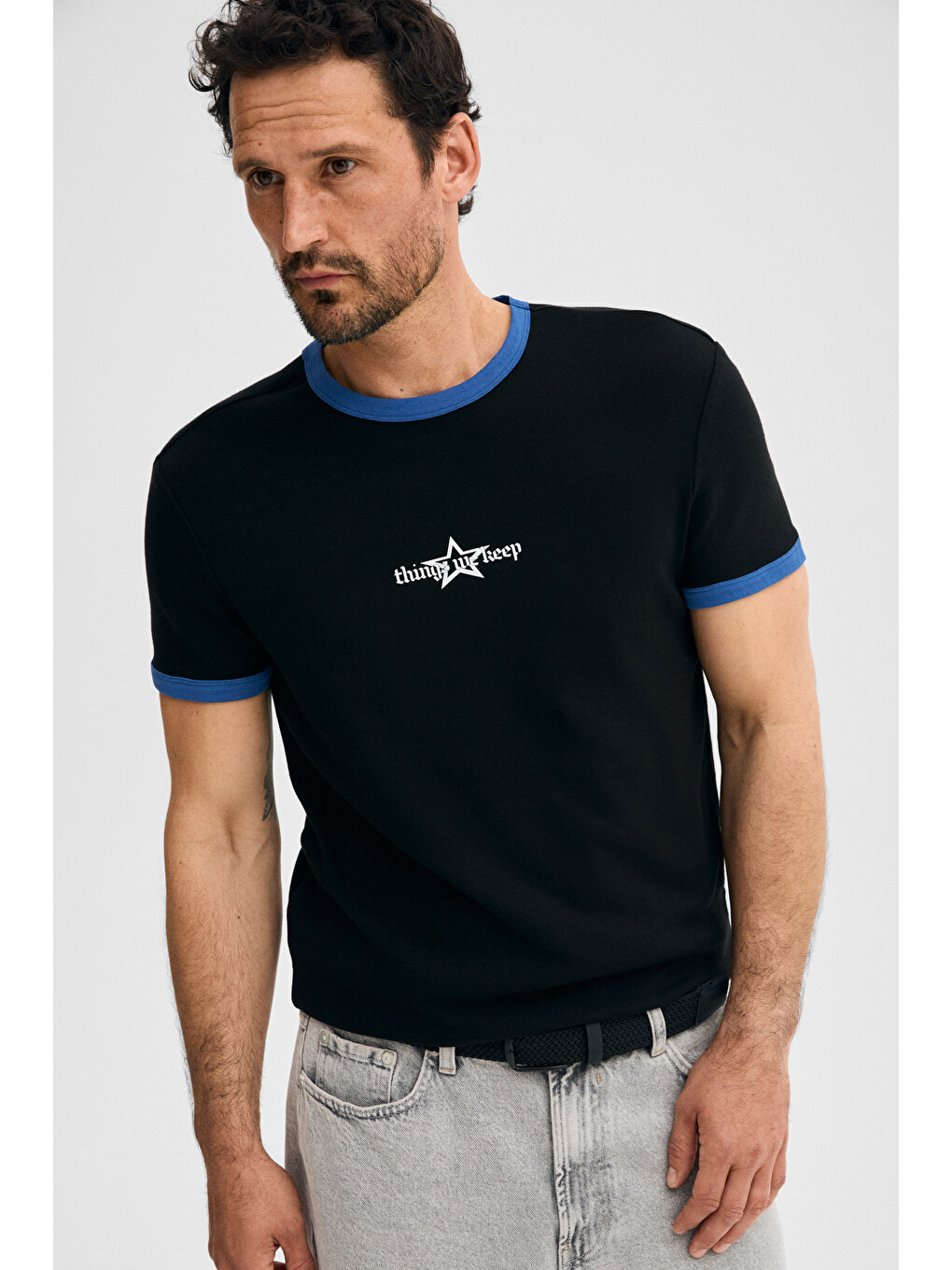 Lıgne Erkek Yumuşak Ve Esnek Kumaşlı Kontras Biyeli Baskı Detaylı Siyah T-shirt