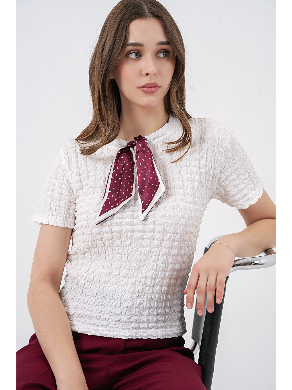 Kadın Kısa Kol Fularlı Örme Bluz 981 - Beyaz-2