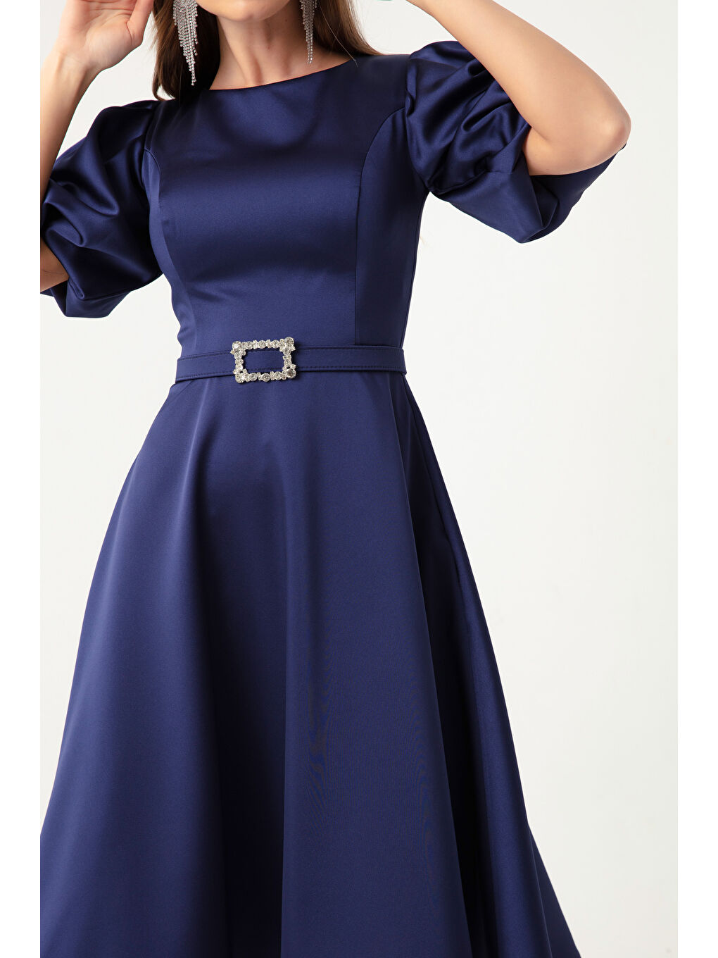 Kadın Lacivert Balon Kollu Taşlı Kemerli Mini Saten Abiye Elbise-2