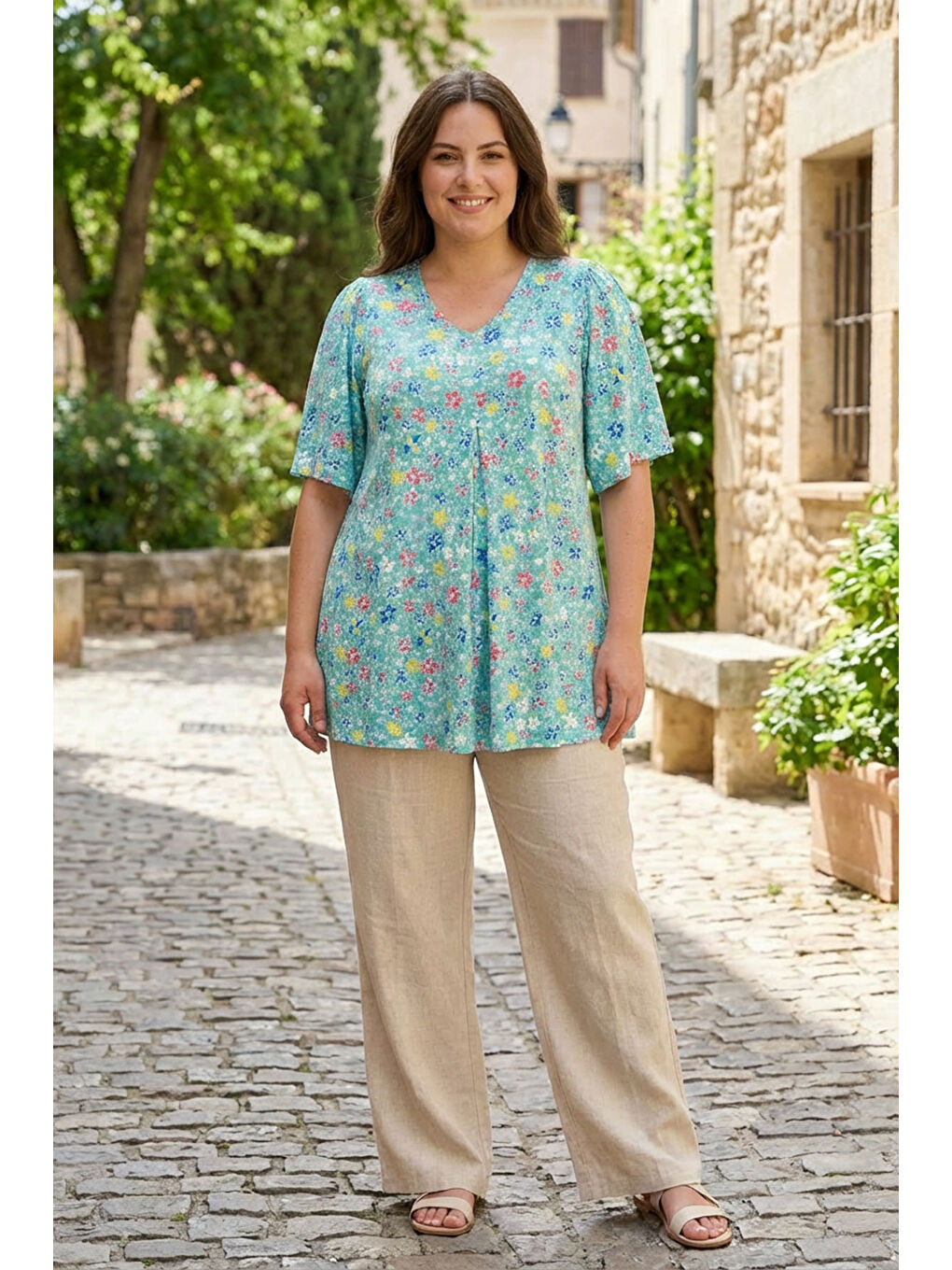 Turkuaz Büyük Beden V Yaka Kısa Kollu Çiçek Desenli Uzun T-shirt T168-1