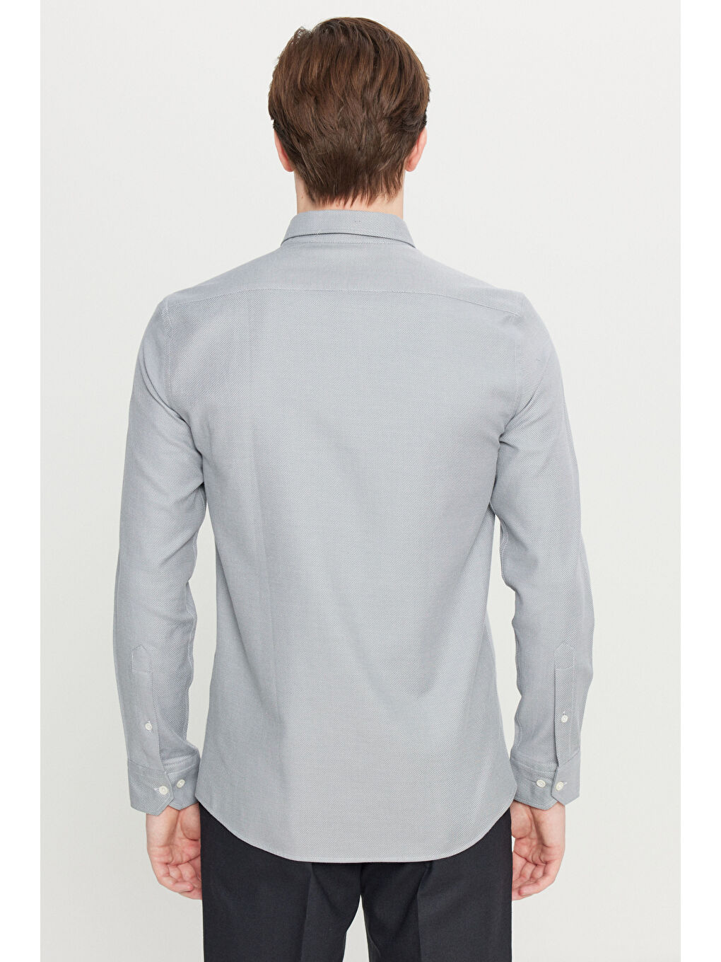 Erkek Gri %100 Pamuk Slim Fit Dar Kesim Düğmeli Yaka Diagonal Desenli Gömlek-4