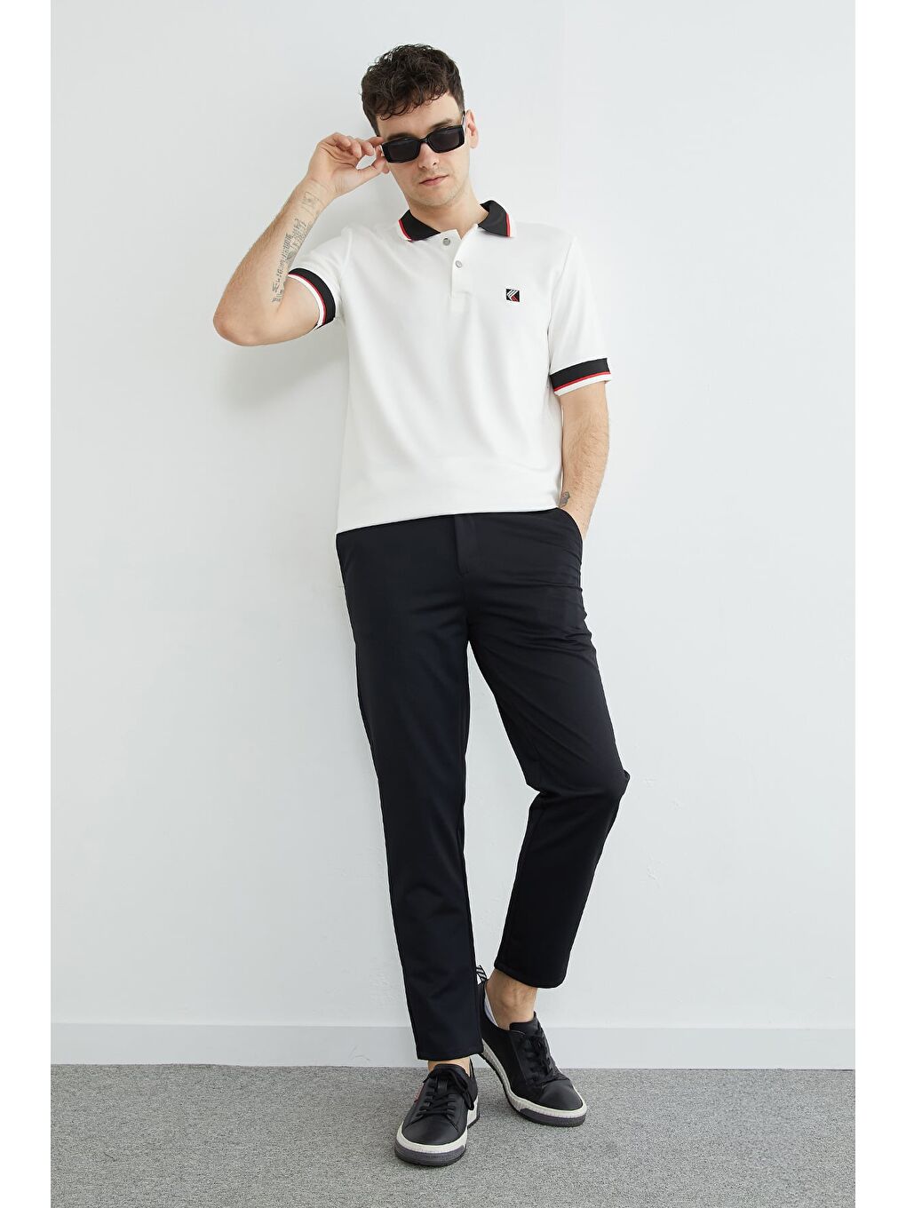 Ekru Ribanalı Polo Yaka Yarım Düğmeli Modal Tişört-3