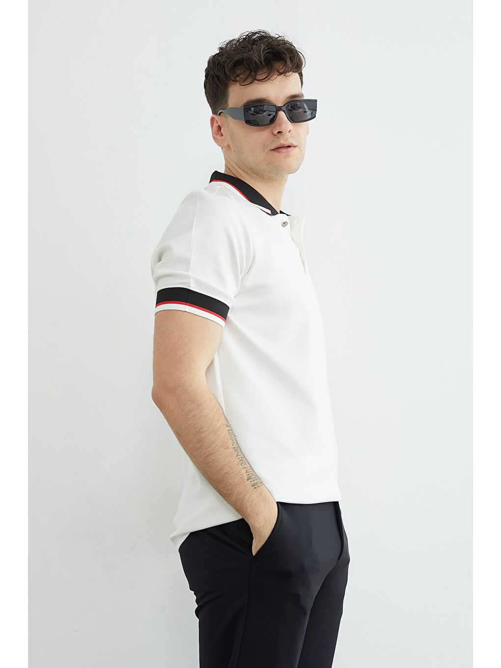 Ekru Ribanalı Polo Yaka Yarım Düğmeli Modal Tişört-4