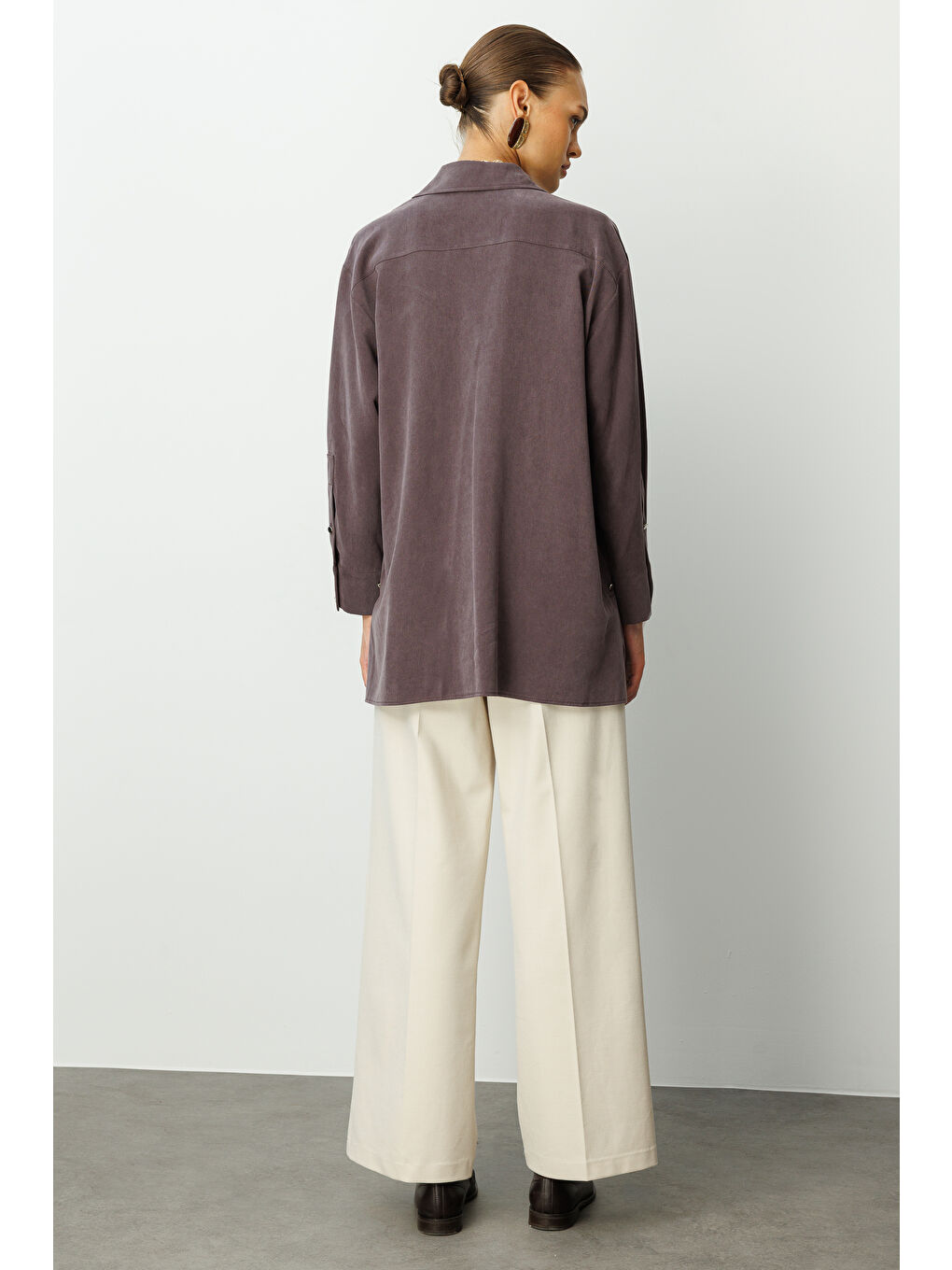 Yan Düğmeli Kahverengi Cupro Tunik-4