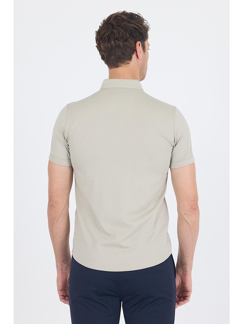 Gri İtalyan Düğmeli Yaka Kısa Kol Cepsiz Slim Fit Büyük Beden Gömlek 1004250255-4