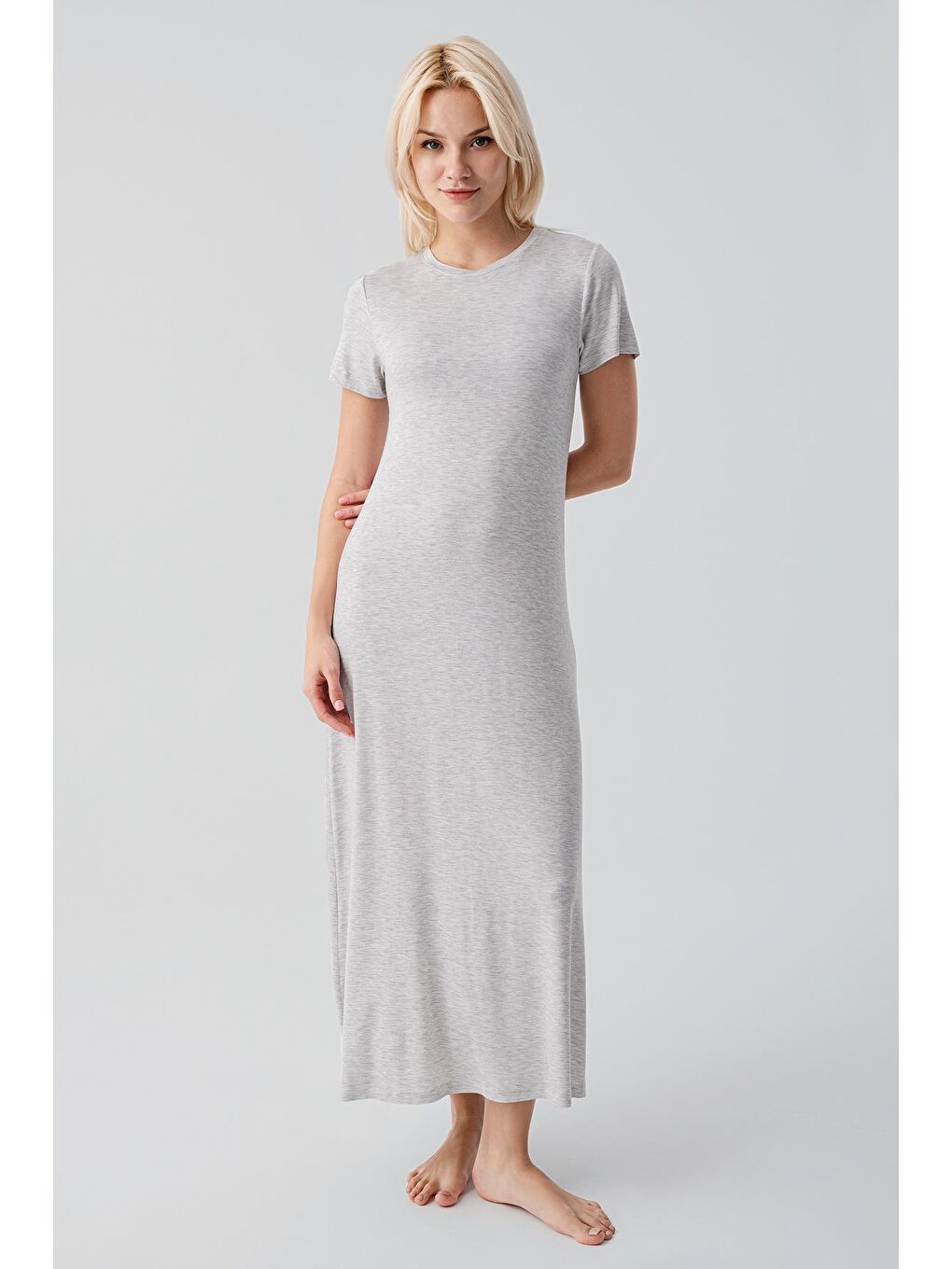 Gri Kısa Kollu Uzun Basic Rahat Günlük Elastanlı Esnek Viskoz Soft Elbise 19110-1