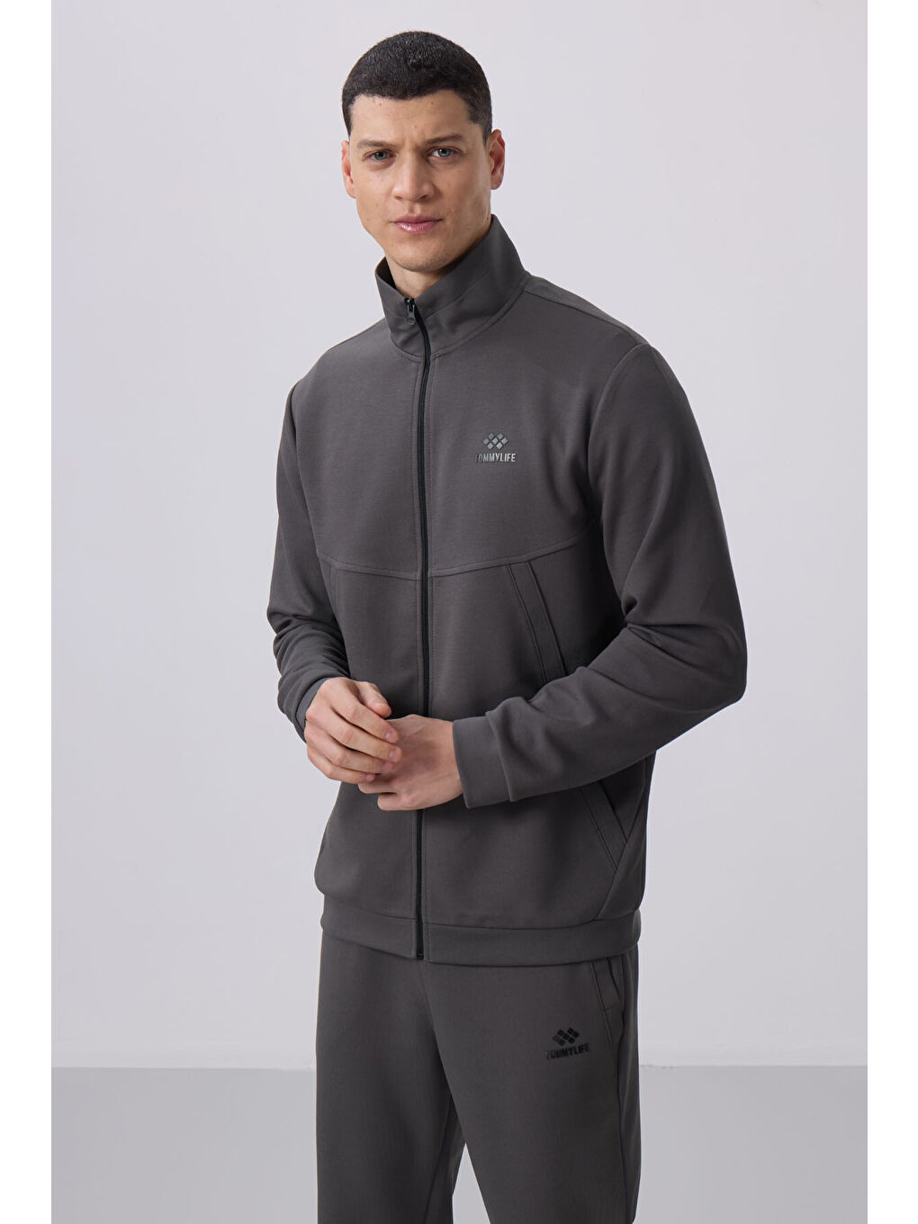TOMMYLIFE Koyu Gri Yüzeyi Dokulu Rahat Form Erkek Eşofman Takım - 85273 - 4
