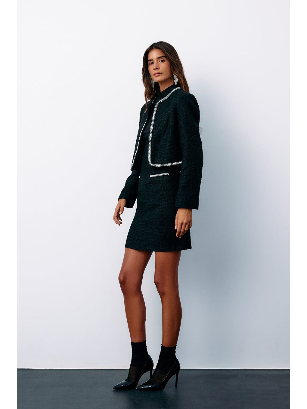 Aksesuar Detaylı Tüvit Etek - Siyah-3