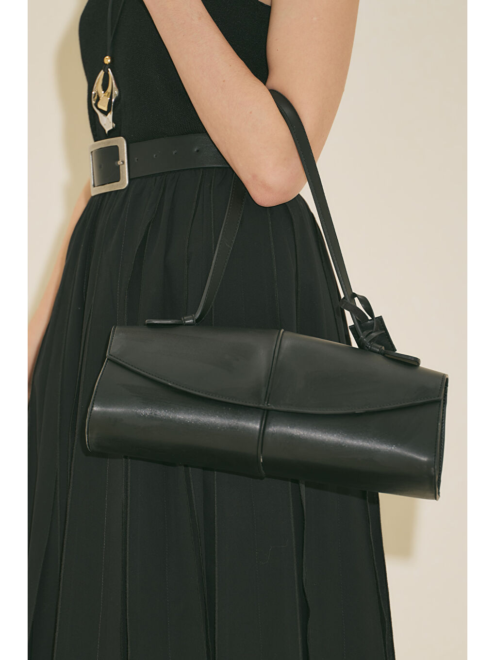 Mari Kapaklı Çanta Siyah-2