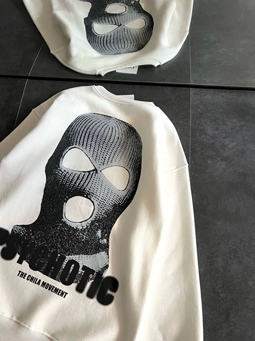 Kışlık Bisiklet Yaka Baskılı Sweatshirt - Beyaz-1