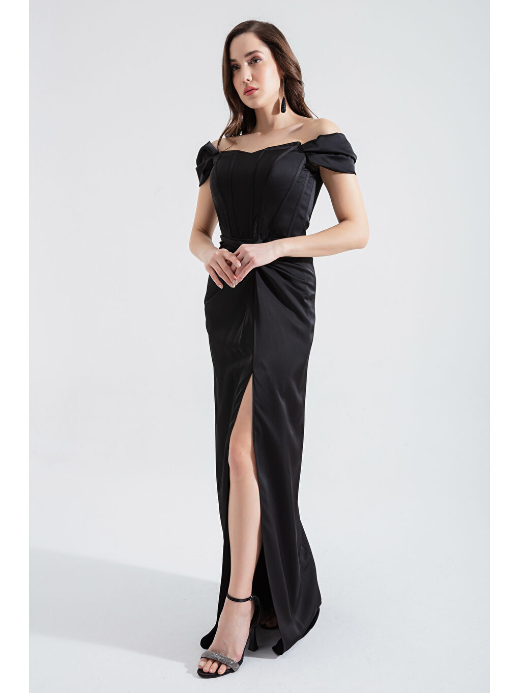 Kadın Siyah Balen Korseli Uzun Saten Abiye Elbise-2