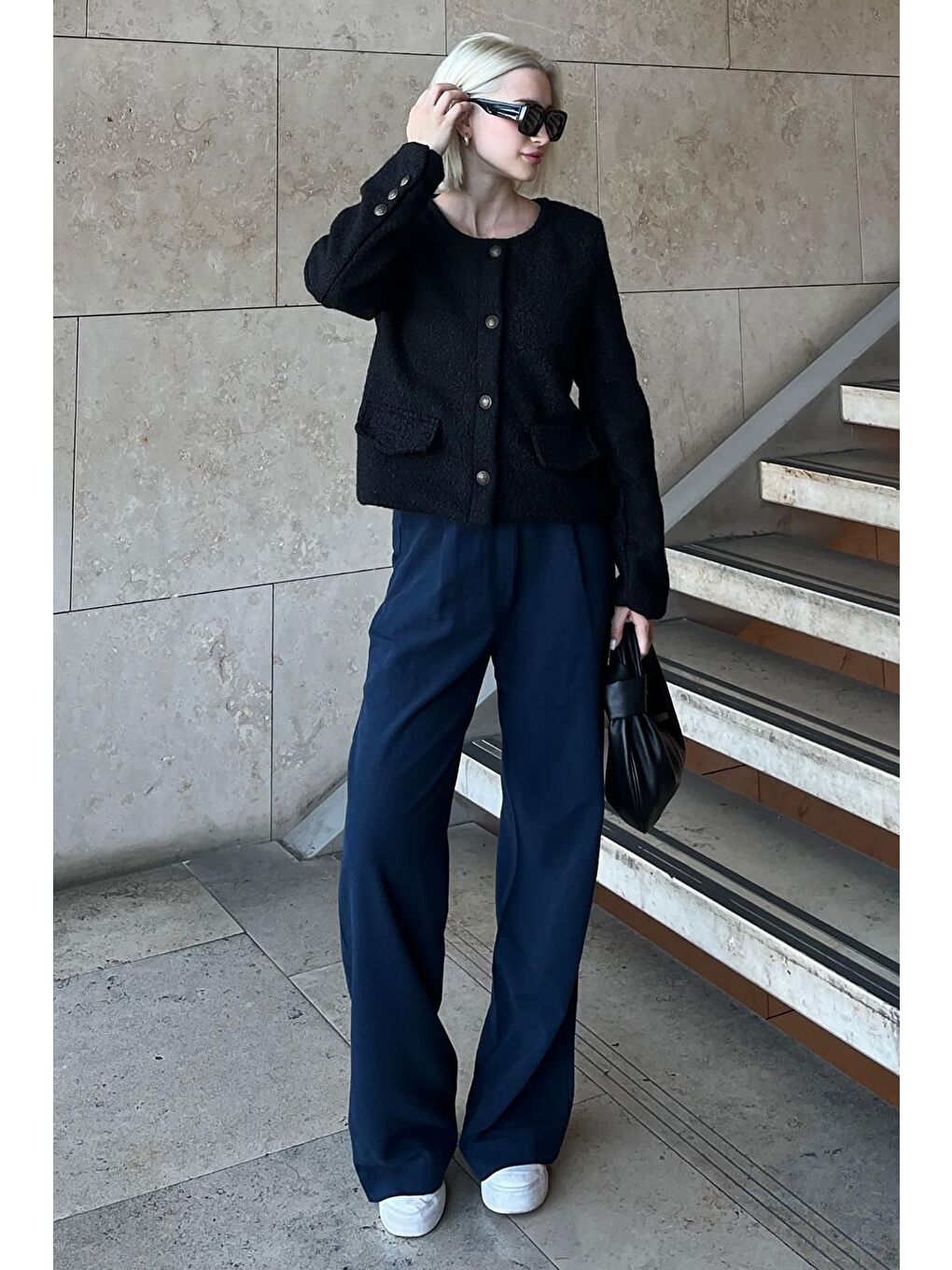 Siyah Düğmeli Buklet Triko Cep Detaylı Ceket Mg2170-4