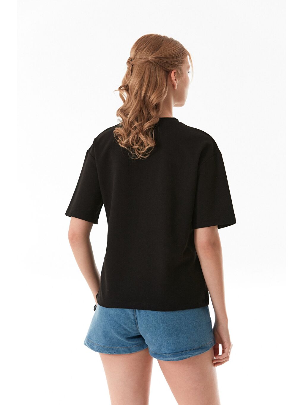 Siyah Ayıcık Baskılı Oversize Tişört-2