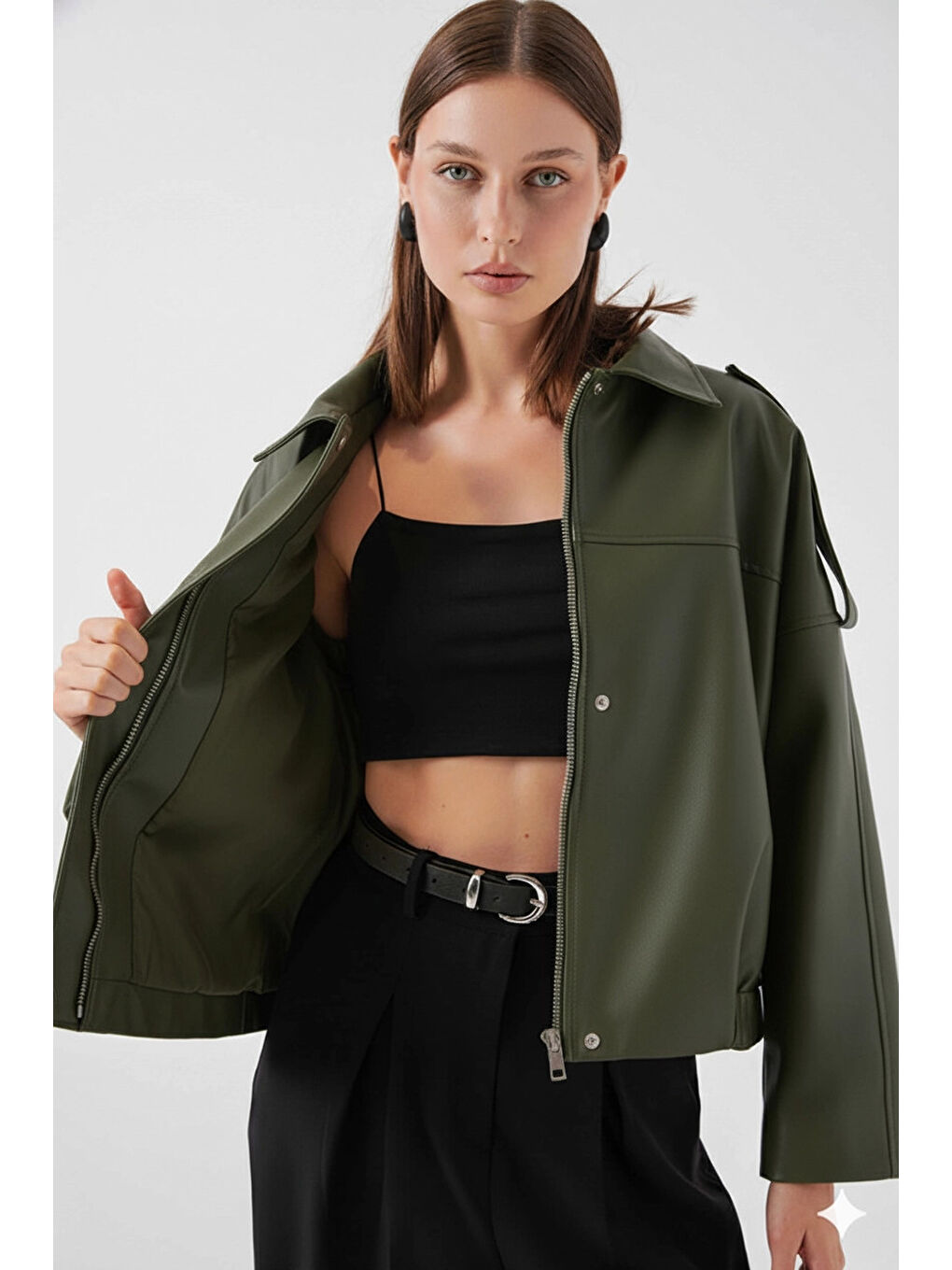 Kadın Haki Oversize Fermuarlı ve Düğmeli Yandan Cepli Suni Deri Ceket HZL25W-BD110551-3