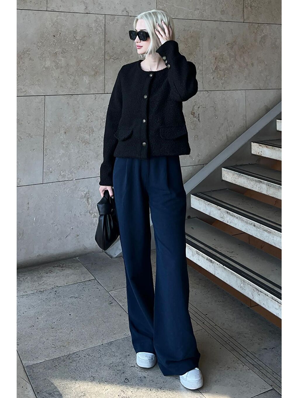 Siyah Düğmeli Buklet Triko Cep Detaylı Ceket Mg2170-7