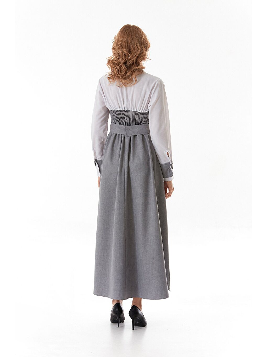 Gri Gömlek Detaylı Kemerli Beli Lastikli Elbise-3