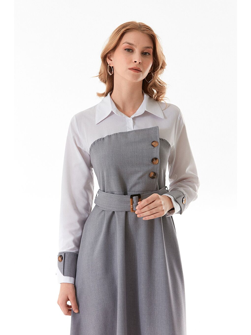 Gri Gömlek Detaylı Kemerli Beli Lastikli Elbise-4