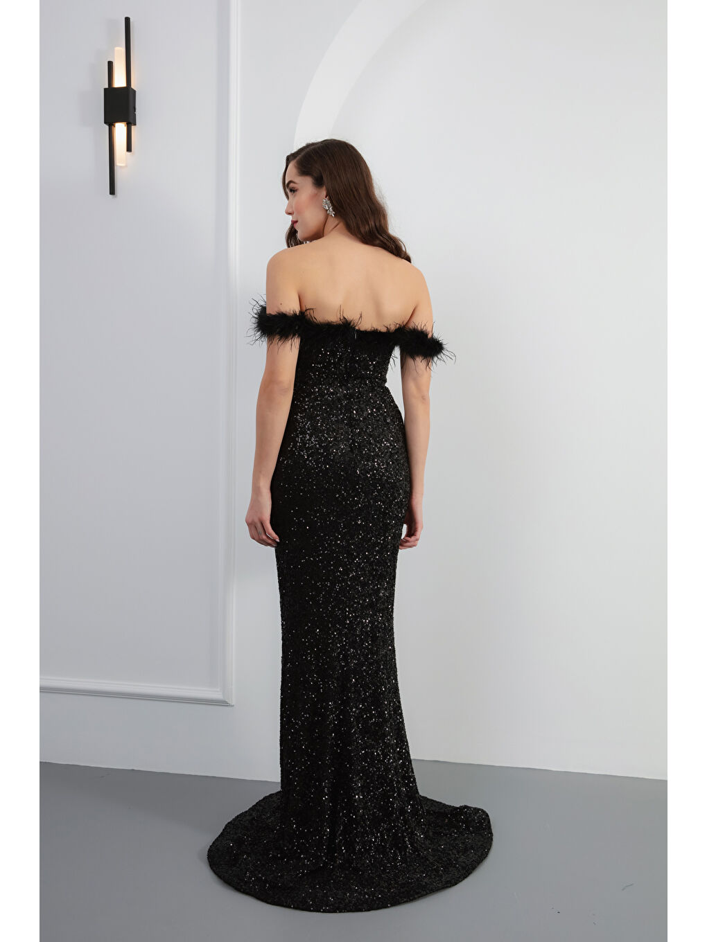 Kadın Siyah Kayık Yaka Payetli Uzun  Balık Abiye Elbise-4