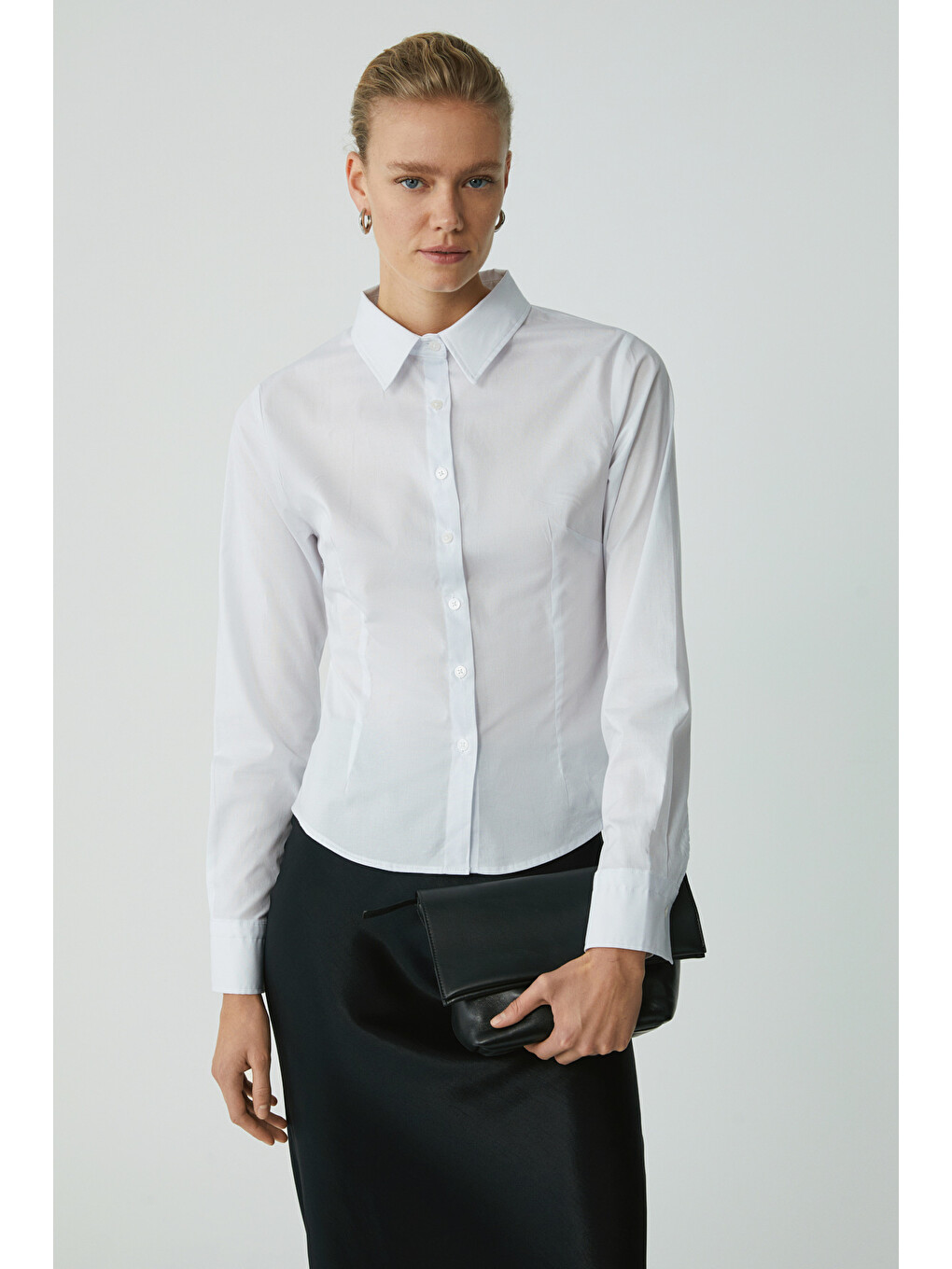 Evangelıne Kadın Slim Fit Dar Kesim Elastanlı Cepsiz Uzun Kollu Poplin Beyaz Gömlek