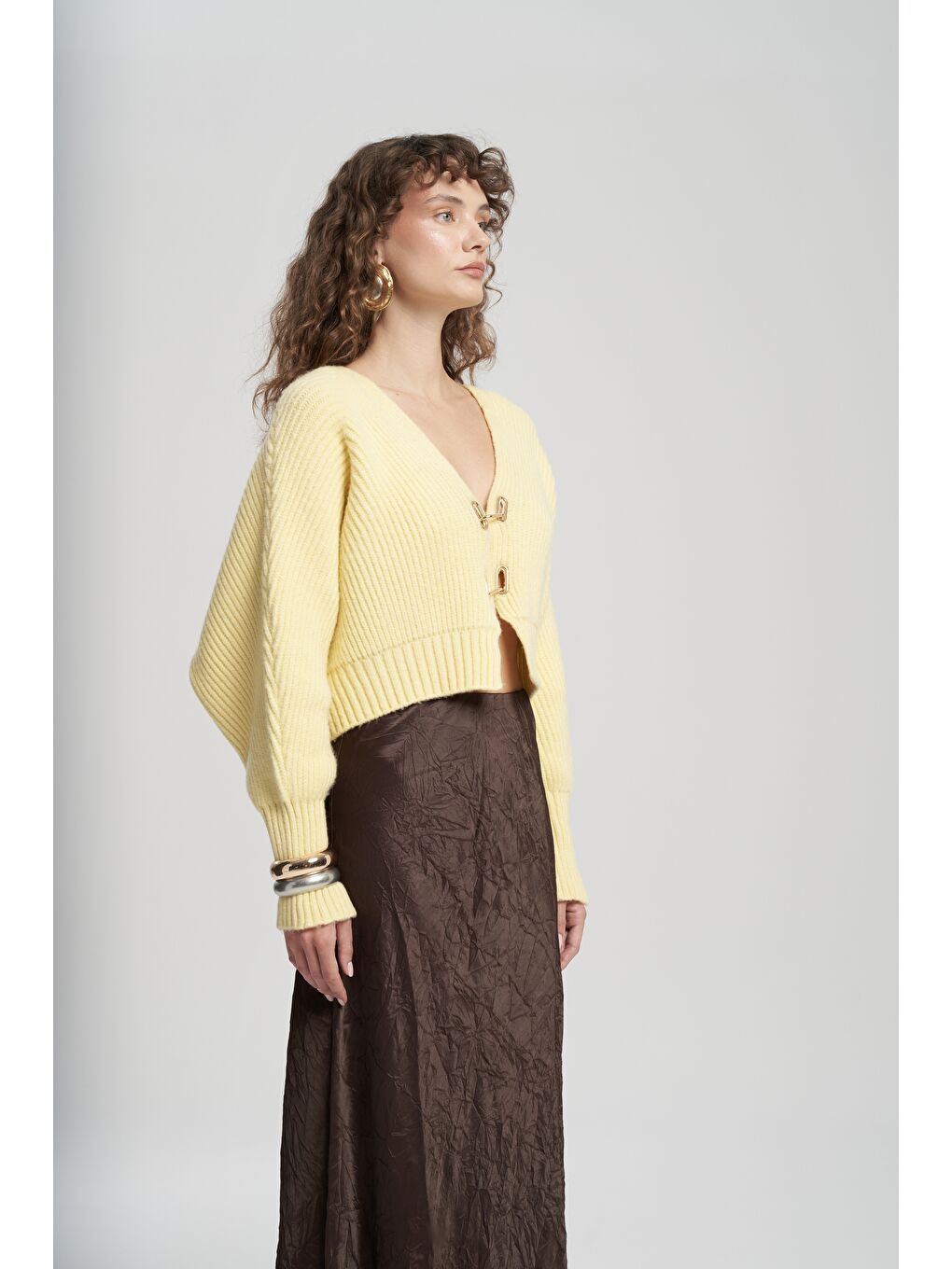 Kahverengi Eubah Kırışık Uzun Kahve Saten Etek-3