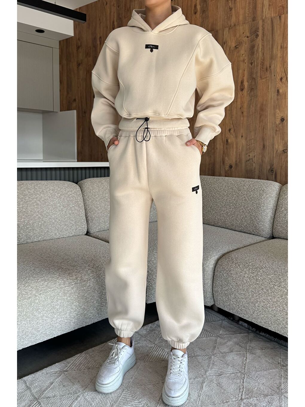 Bej Kadın Üç İplik Şardonlu Kapüşonlu Eşofman Takımı-1