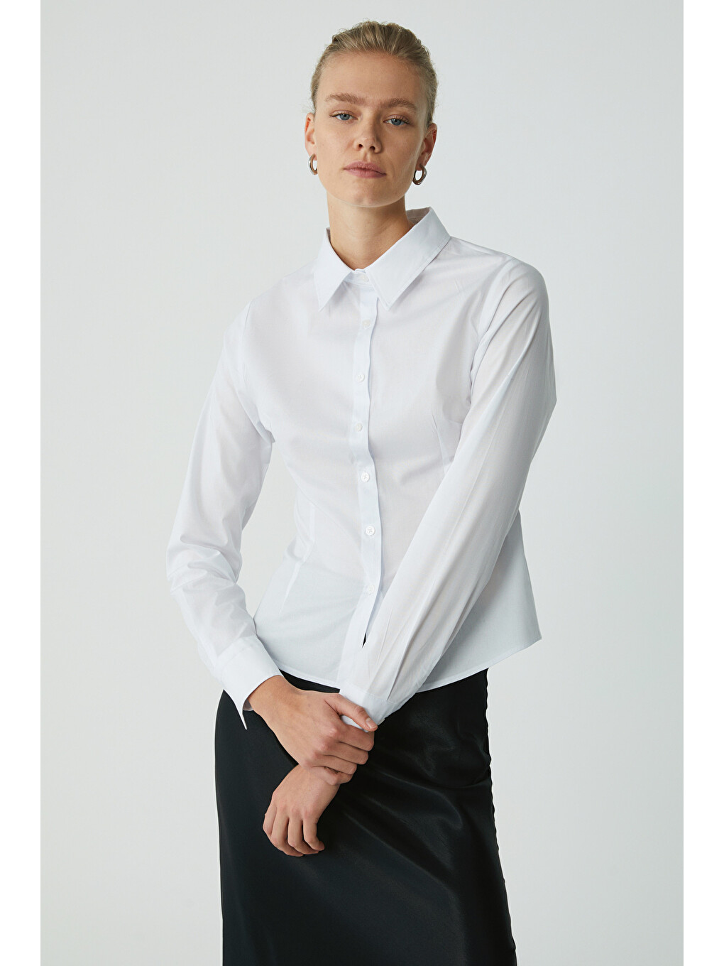 Evangelıne Kadın Slim Fit Dar Kesim Elastanlı Cepsiz Uzun Kollu Poplin Beyaz Gömlek-3