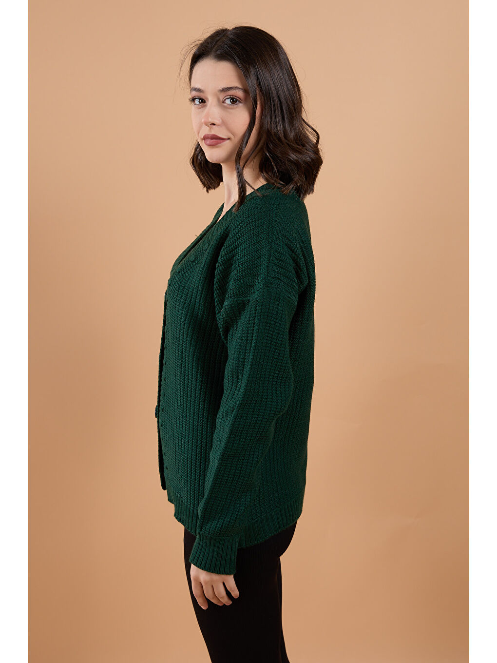 Yeşil Düğmeli Kabarcık Detaylı Triko Hırka Zumrut - 27648-2