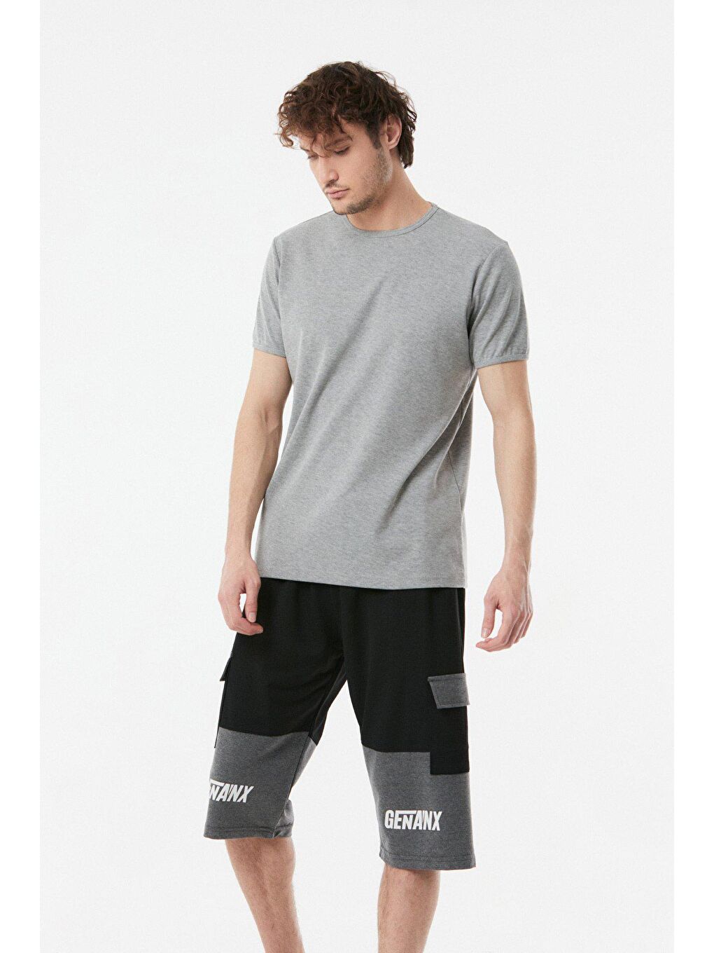 Gri Basic Bisiklet Yaka Tişört