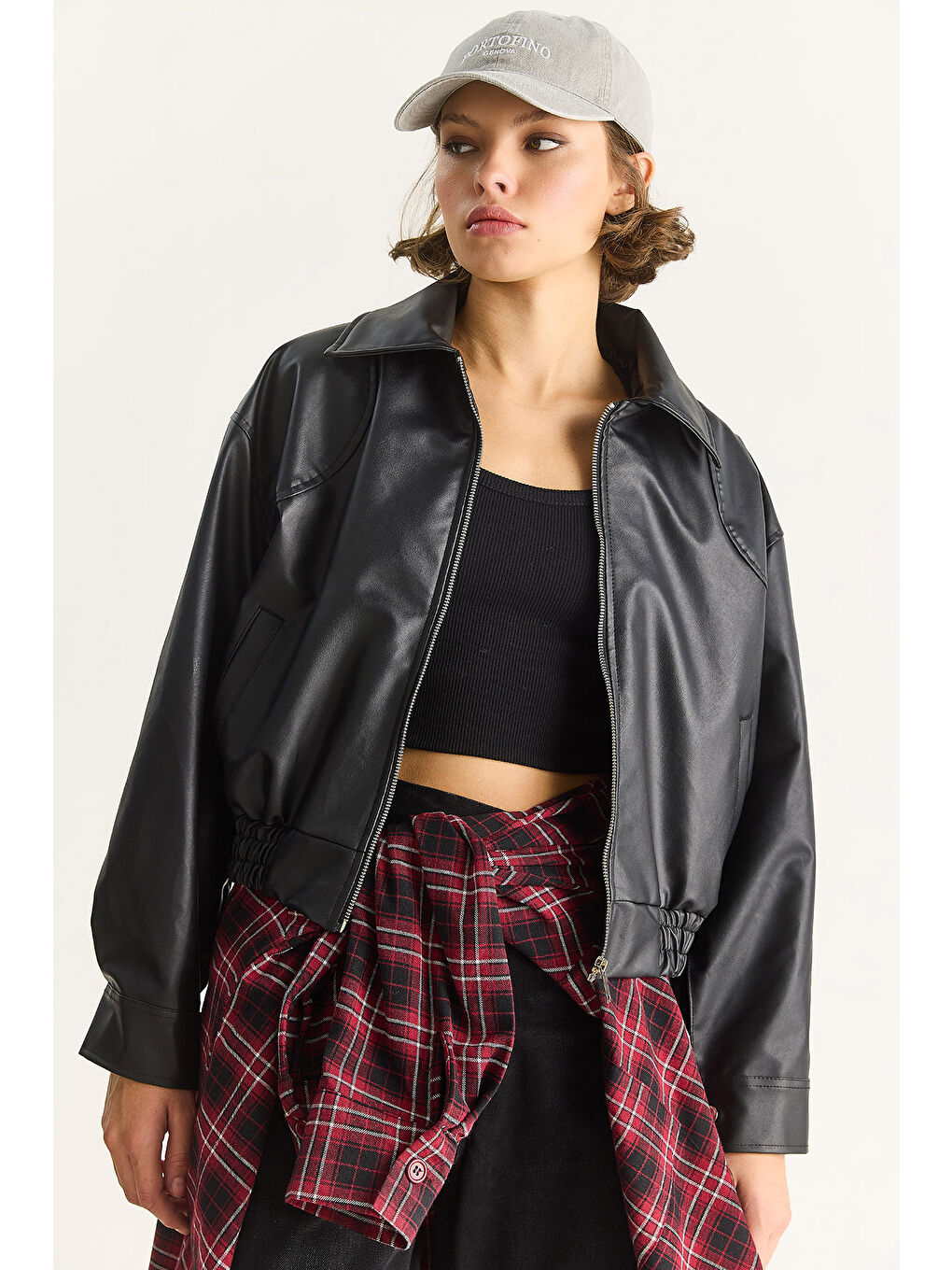 Siyah Kadın Oversize Belli Lastikli Suni Deri Bomber Ceket-1