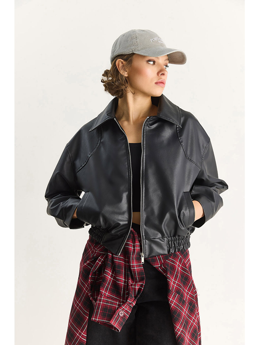 Siyah Kadın Oversize Belli Lastikli Suni Deri Bomber Ceket-2