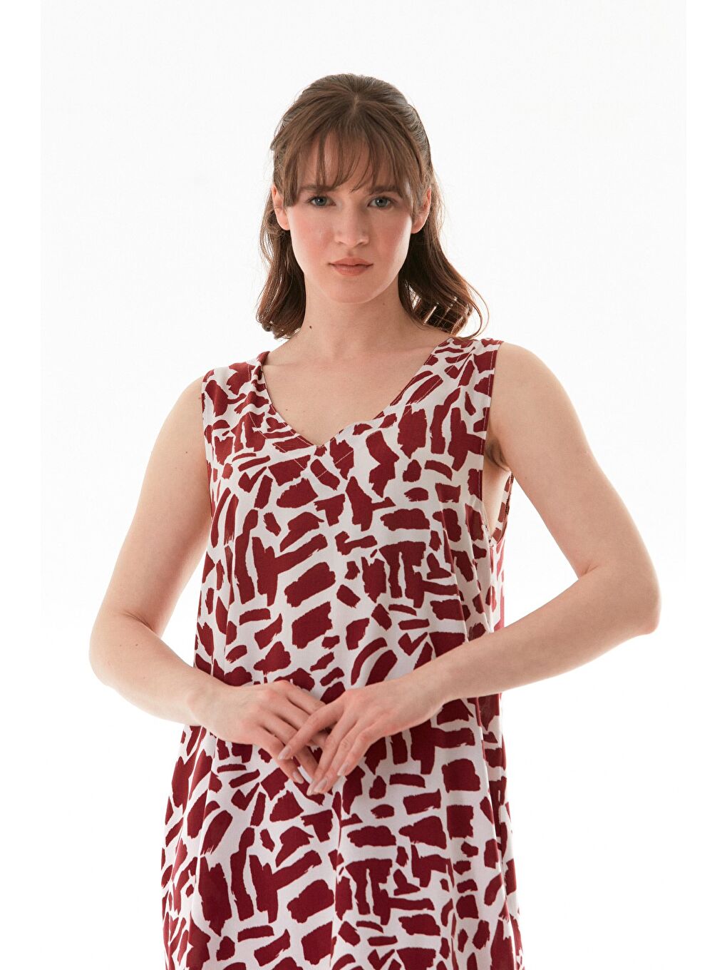 Bordo Desenli V Yaka Eteği Fırfırlı Elbise-2