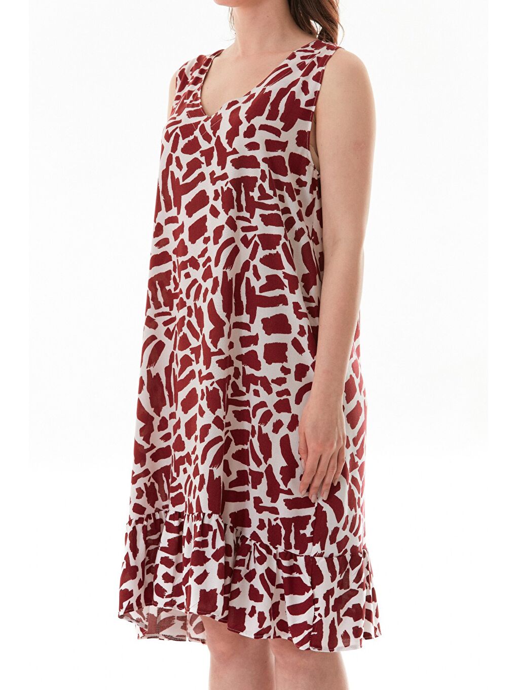 Bordo Desenli V Yaka Eteği Fırfırlı Elbise-4