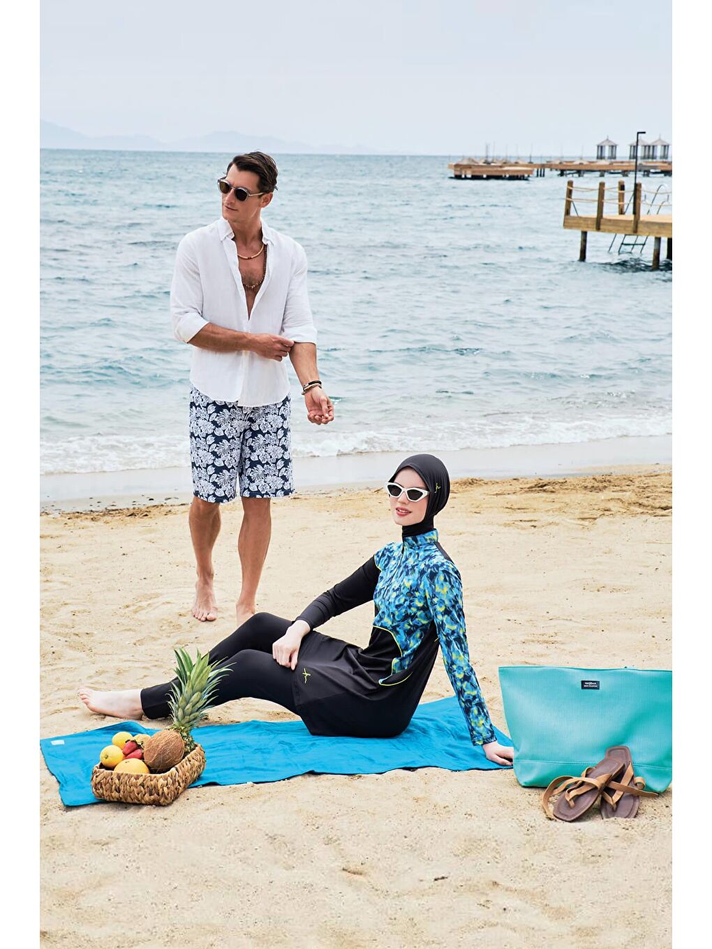 Desenli Lacivert Beyaz Kısa Erkek Havuz Ve Deniz Şortu 2429-1