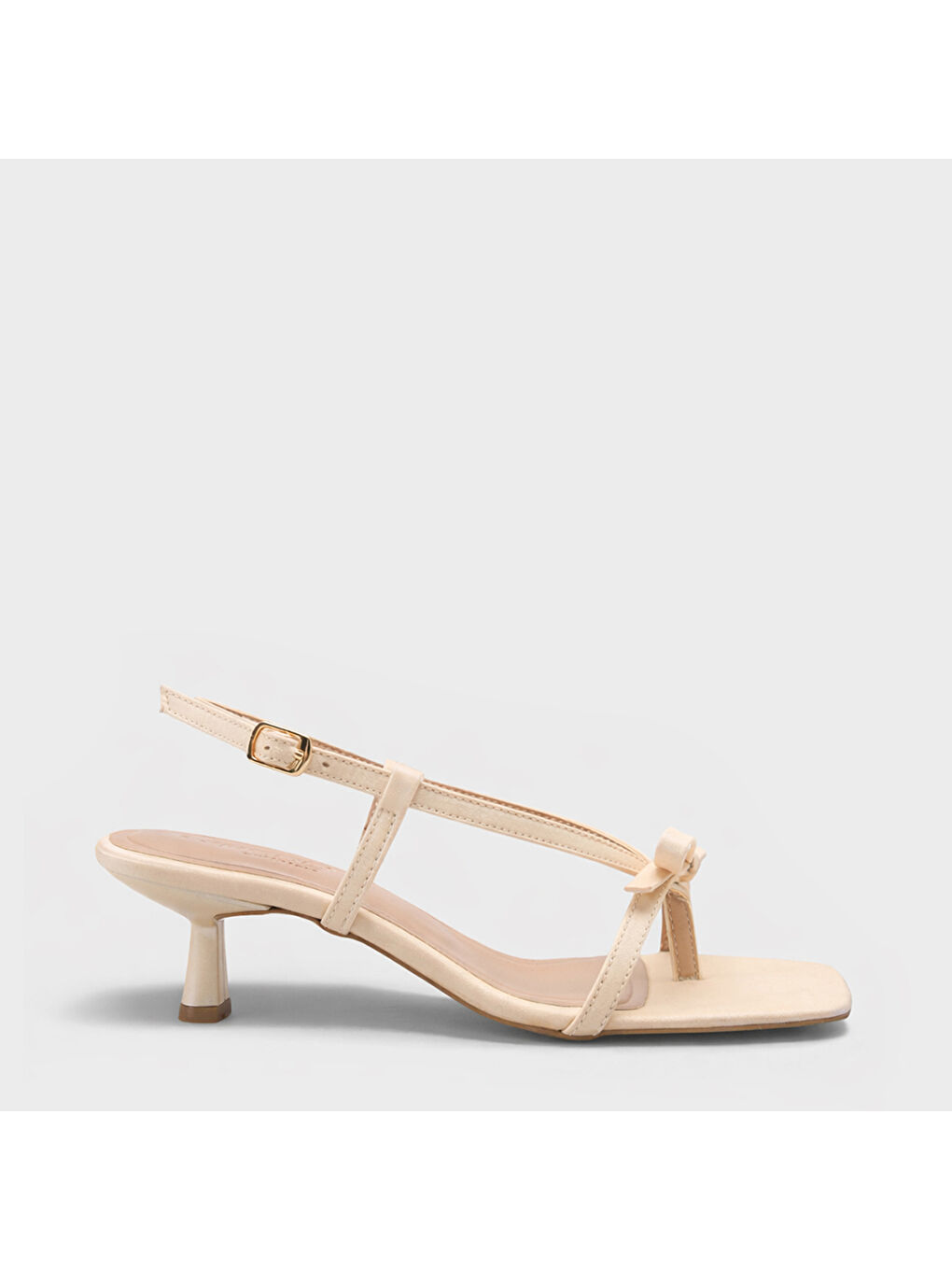 Bej Lacey Saten Orta Topuklu Küt Burunlu Kadın Sandalet