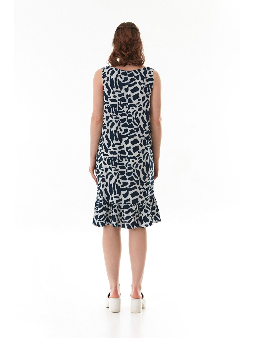 Lacivert Desenli V Yaka Eteği Fırfırlı Elbise-3