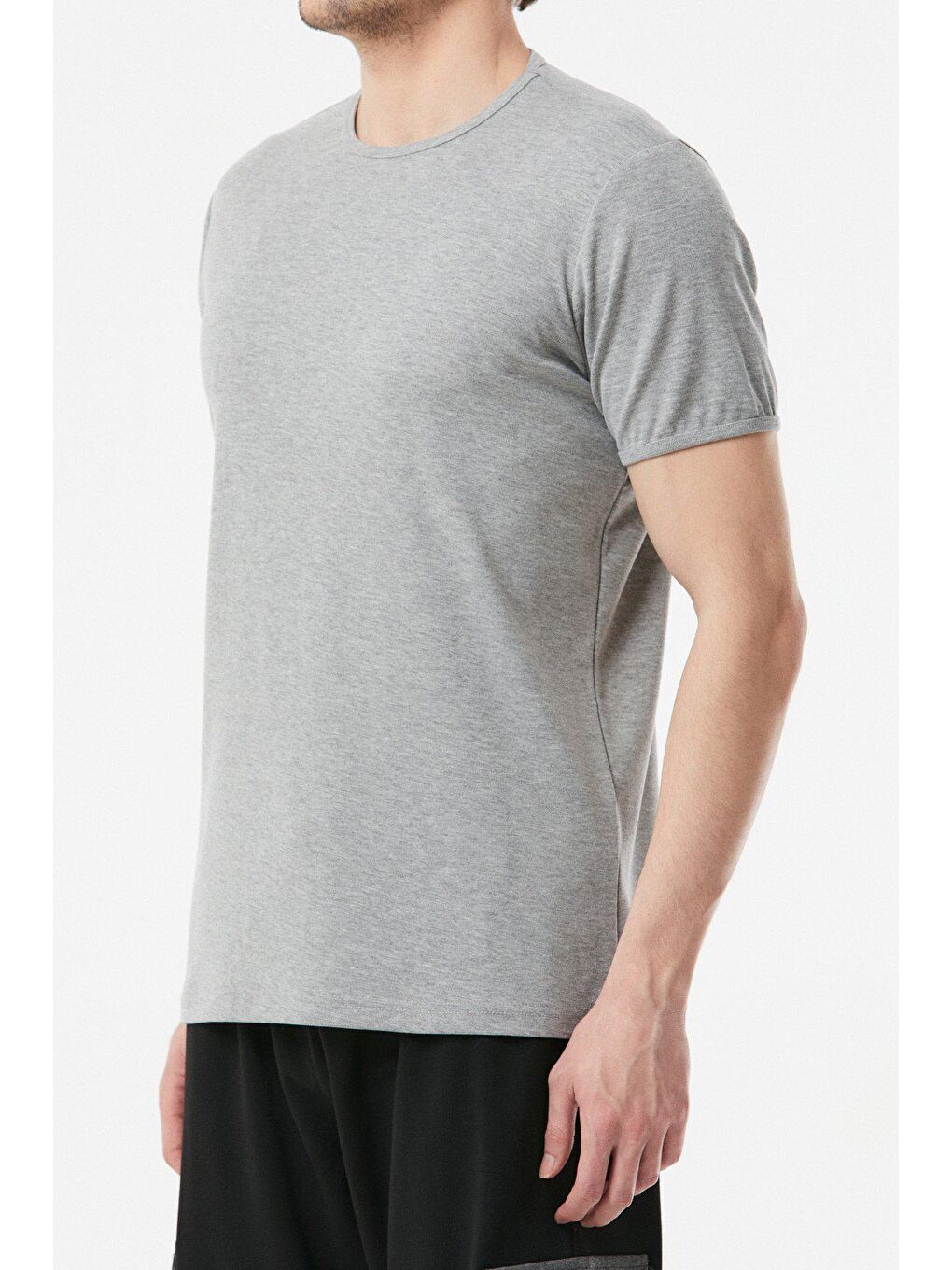 Gri Basic Bisiklet Yaka Tişört-3